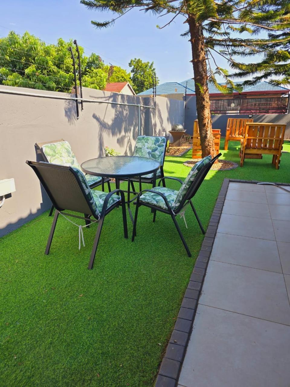 The Greenary Guest House And Restaurant Thohoyandou Dış mekan fotoğraf